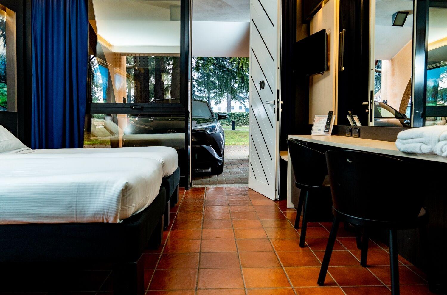 Hotel Pineta Busto Arsizio Exterior foto
